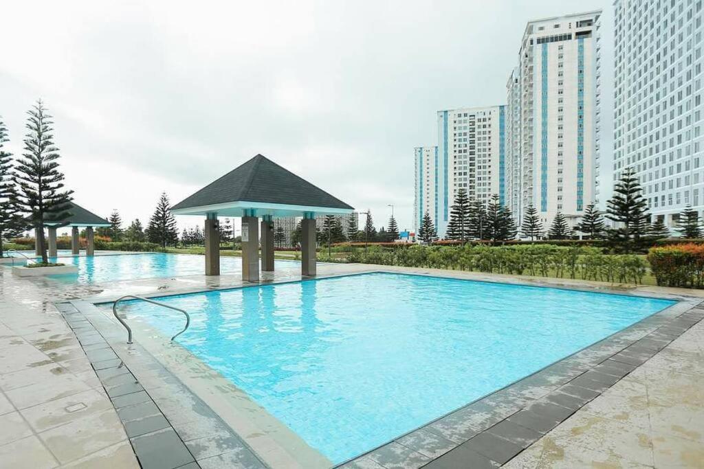 טגאיטאי A2J Executive Studio Suite Near Skyranch & Malls Tagaytay מראה חיצוני תמונה